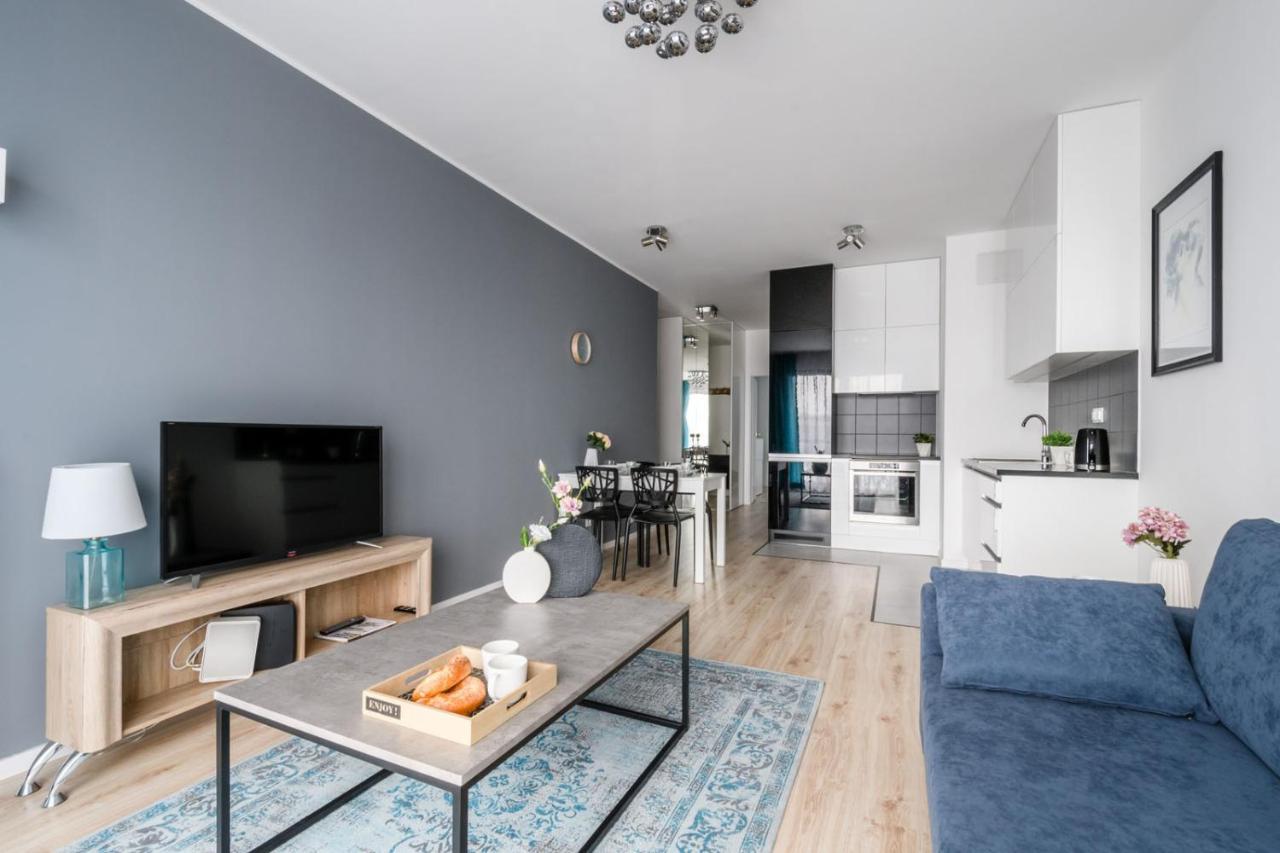 P&O Serviced Apartments Woronicza Warszawa Exteriör bild